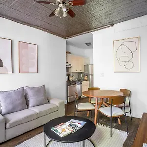 Sophisticated 2bd On Barrow Street, Greenwich Village New York